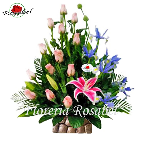 Arreglos Florales para cumpleaños, flores rosadas