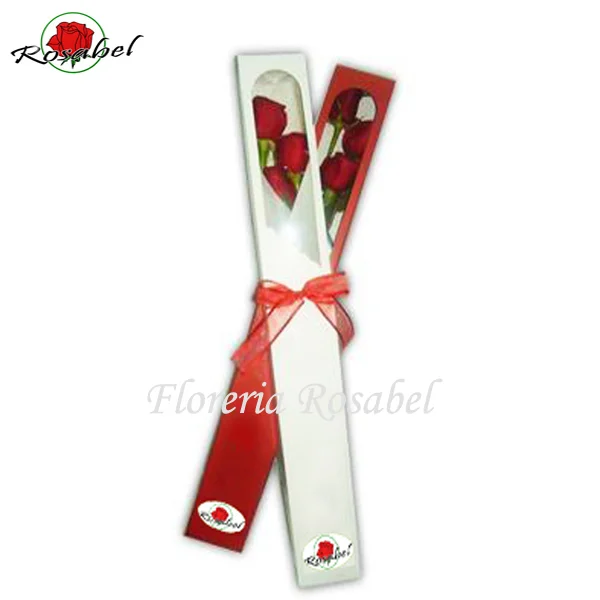 Caja con 3 rosas rojas para regalar